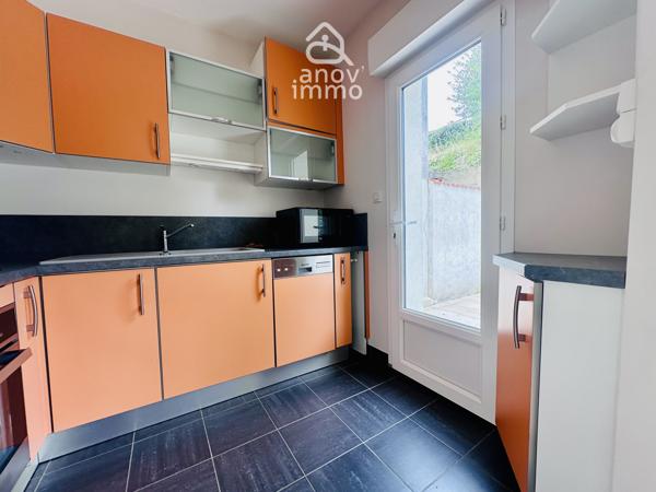 Maison
                                                                                                                                                                                                                                                                                                                        5 pièce(s)                                                                                                                                                                                                          3 chambre(s)                                                                                                                                                                                                          75.16  m²