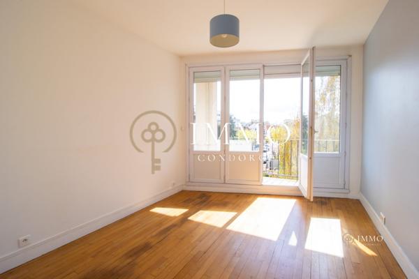 Apt 4 pièces 77m2 avec balcon