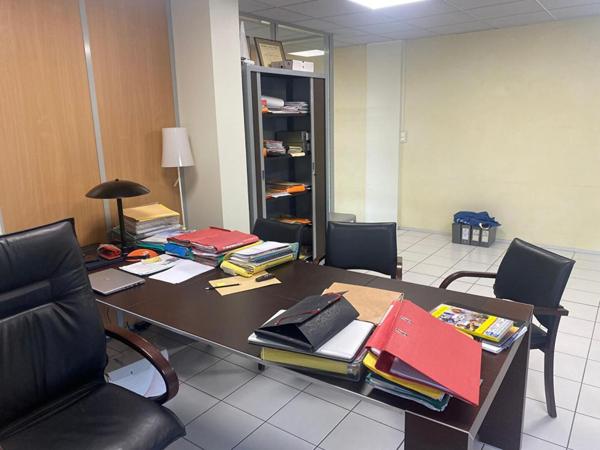 Bureaux 106 m2 Le Lamentin