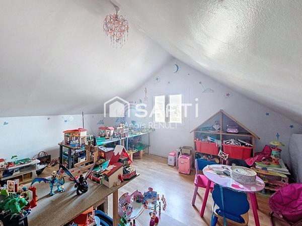 Maison - 6 pièces - 125m² avec dépendance