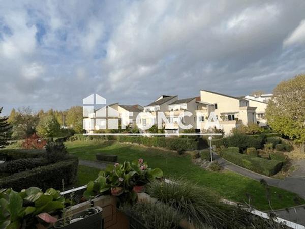 Location Appartement 6 pièces 112.38 m² - Yerres 91130