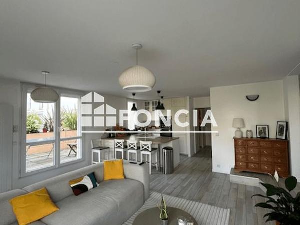 Location Appartement 6 pièces 112.38 m² - Yerres 91130