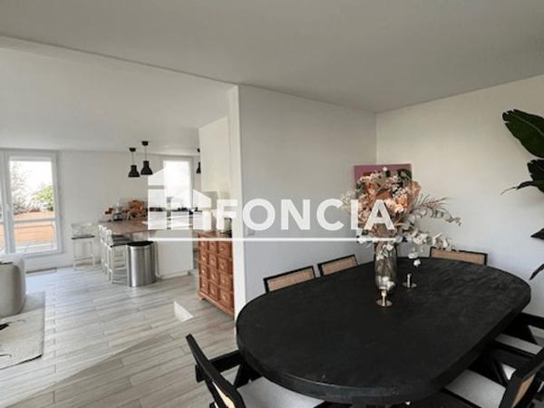 Location Appartement 6 pièces 112.38 m² - Yerres 91130