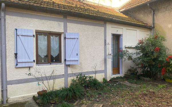 Maison à louer    3 pièces •  Nevers