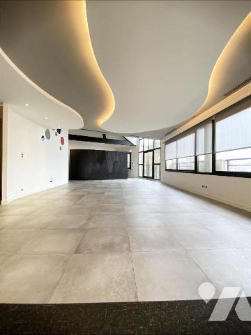 Appartement T4 - 4ème et dernier étage - Terrasses - Cave - Double garage - 178,88 m².