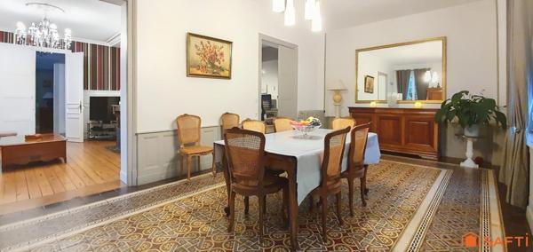 LISIEUX BELLE DEMEURE 179 m2 PROCHE CENTRE VILLE