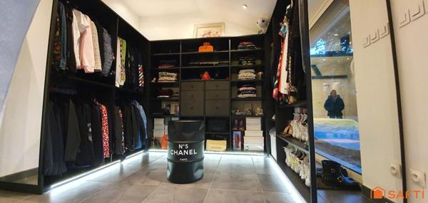 LISIEUX BELLE DEMEURE 179 m2 PROCHE CENTRE VILLE