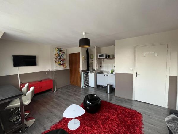 A LOUER : T1 à LILLE • Vieux lille • 625 € CC • Réf. G470-8
