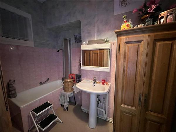 Maison à vendre |  Ruffec |  4 pièces | 88 m²