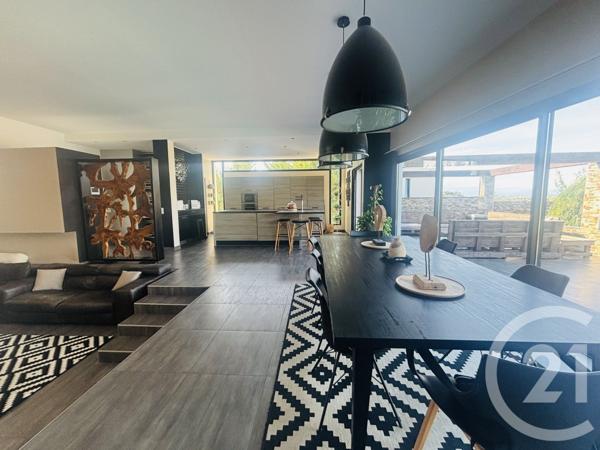 Maison à vendre  4 pièces - 209,79 m2 PERPIGNAN - 66