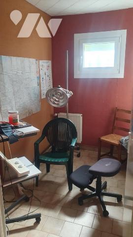 BAPAUME -  immeuble à usage de cabinet médical