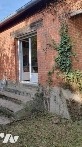 BAPAUME -  immeuble à usage de cabinet médical