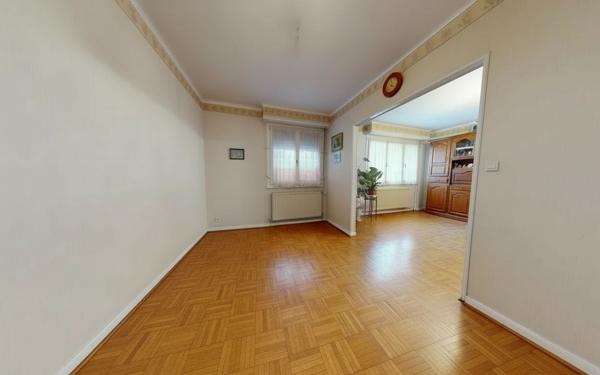 Appartement à vendre    4 pièces • 69 m2 Schiltigheim
