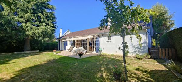 Plaisir Domaine de la Bataille Villa Erable plain pied 4 chambres expo sud terrain 900 m², (192 m² utiles)