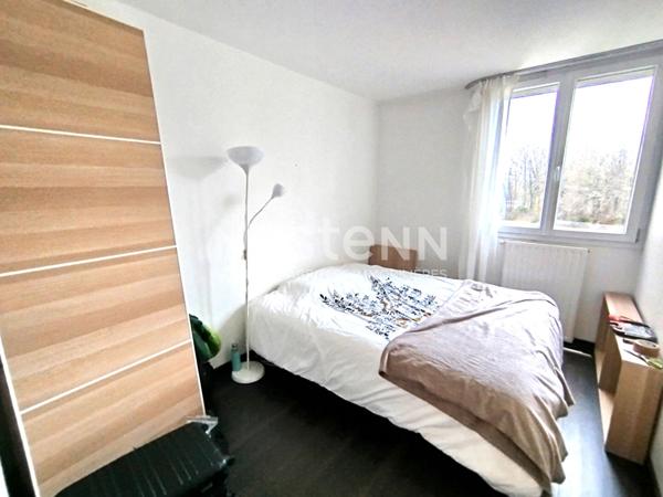 A VENDRE Guyancourt Bois de la Grille beau 5 pièces 105m² en étage avec ascenseur et balcon