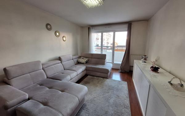 Appartement à louer    3 pièces • 60,16 m2 Drancy