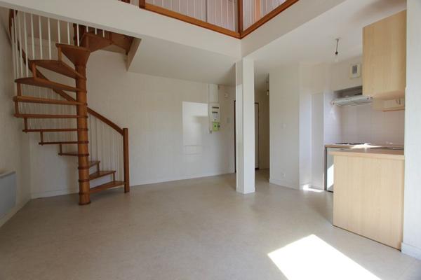 UN APPARTEMENT TYPE 3 EN FORMAT DUPLEX SUR QUIMPER NORD. -