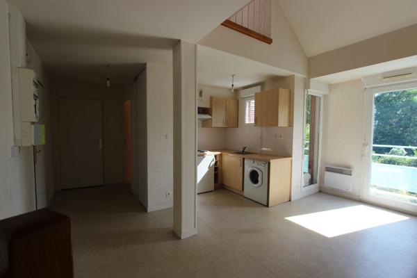 UN APPARTEMENT TYPE 3 EN FORMAT DUPLEX SUR QUIMPER NORD. -