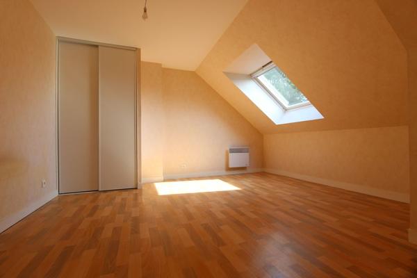 UN APPARTEMENT TYPE 3 EN FORMAT DUPLEX SUR QUIMPER NORD. -