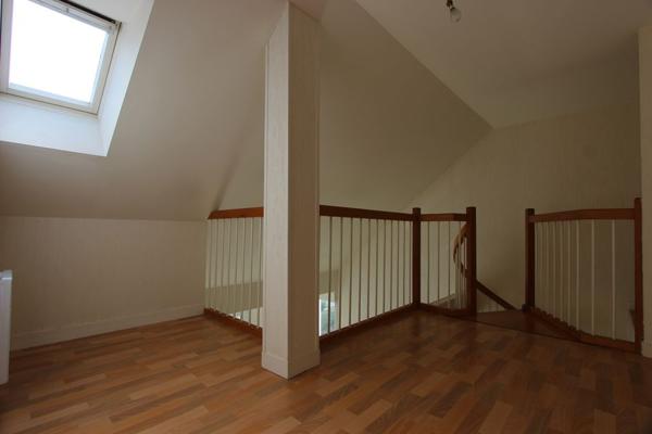 UN APPARTEMENT TYPE 3 EN FORMAT DUPLEX SUR QUIMPER NORD. -