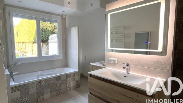 Maison à vendre 6 pièces 126 m² Bouguenais