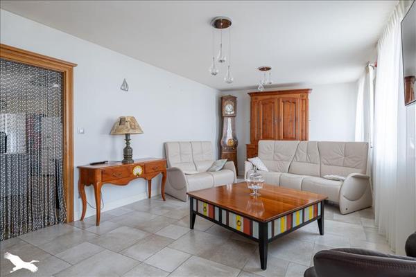 Maison à vendre |  Matha |  5 pièces | 152 m²