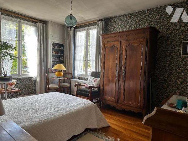 Chinon hyper-centre


Cette maison dispose d'une surface habitable de 200 m²
 Elle se compo...