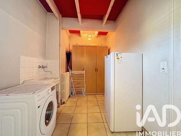 Maison à vendre 8 pièces 227 m² Barbezieux-Saint-Hilaire