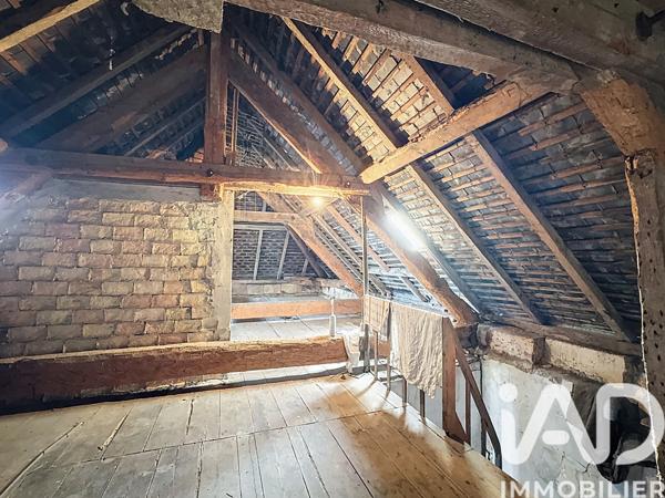 Maison à vendre 8 pièces 227 m² Barbezieux-Saint-Hilaire