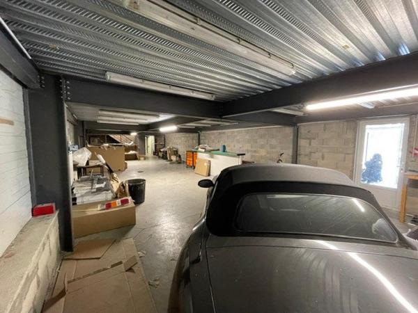 CONCESSION AUTOMOBILE