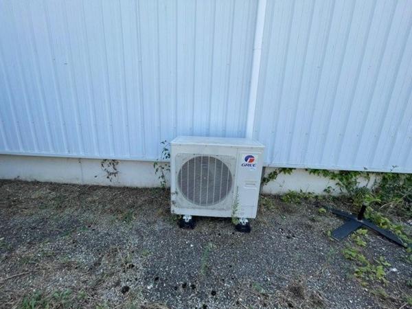 CONCESSION AUTOMOBILE