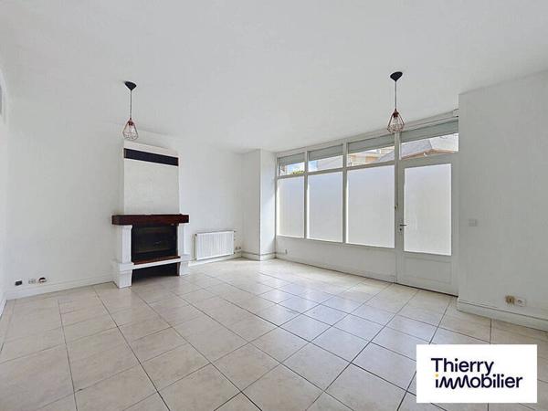 Maison 6 pièces                                        - 35800 Dinard - Centre Réf : 130624