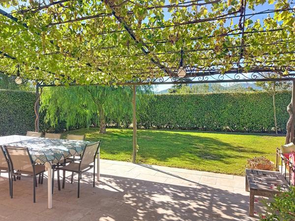 À vendre – Superbe maison familiale de 114 m² avec piscine et prestations haut de gamme