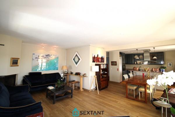 DIVONNE-LES-BAINS- Bel appartement T4 de 121 m² -  620.000 