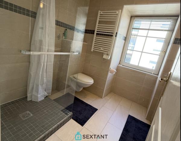 DIVONNE-LES-BAINS- Bel appartement T4 de 121 m² -  620.000 