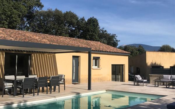 Maison à vendre    5 pièces • 180 m2 Vaison-la-Romaine