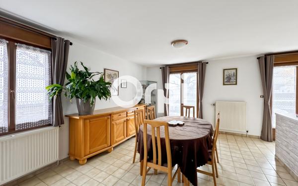 Maison à vendre    6 pièces • 151 m2 Maroeuil