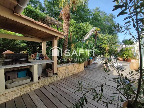 Superbe maison lumineuse, piscine, terrasses cosy