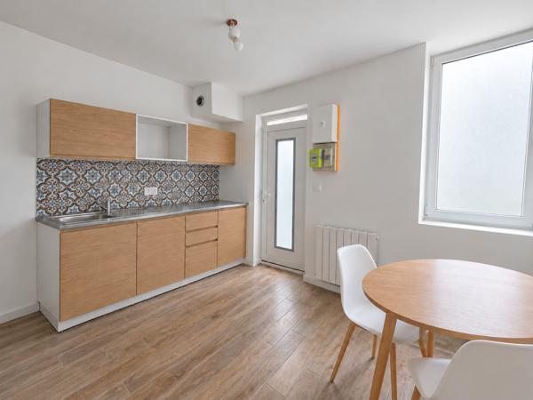Maison 2 pièce(s) 1 chambre(s) 42.1 m²