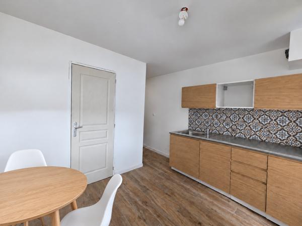 Maison 2 pièce(s) 1 chambre(s) 42.1 m²