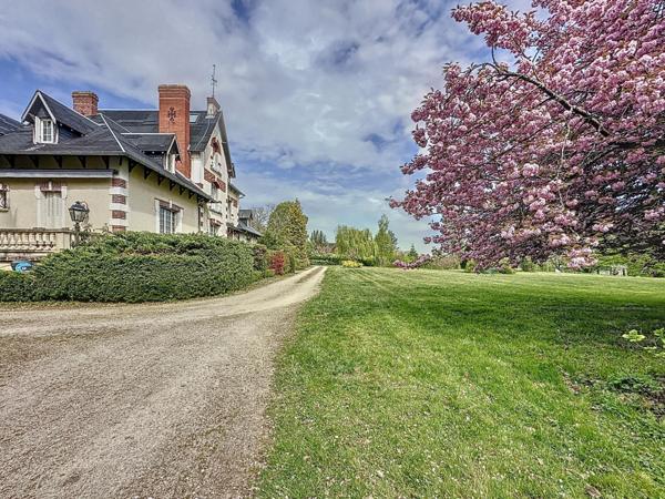 Magnifique propriété à 1h30 de Paris