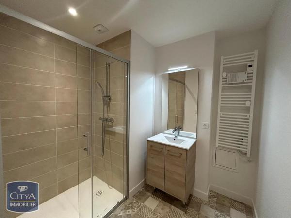 Appartement à louer 3 pièces 62.7m² Nantes (44000)
