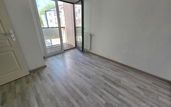 Appartement à vendre    3 pièces • 56,88 m2 Brest
