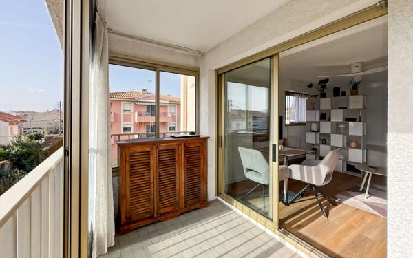 Appartement à vendre    2 pièces • 28,10 m2 Fréjus