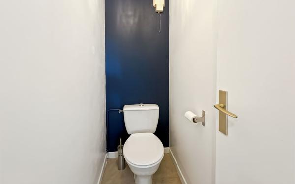 Appartement à vendre    2 pièces • 28,10 m2 Fréjus