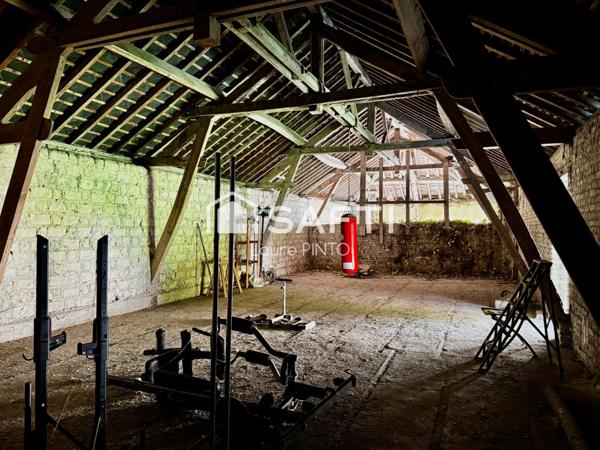 Ancien corps de ferme à 30 minutes de Reims