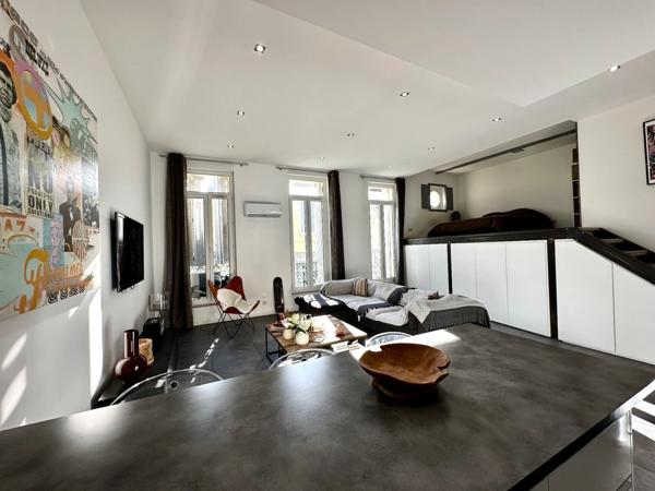 Marseille 6ᵉ – Vauban/Breteuil : superbe loft de 64 m², lumineux avec charme et caractère.