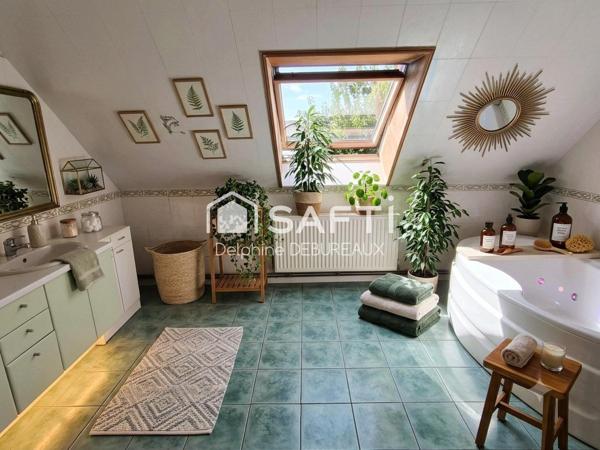 SPACIEUSE MAISON INDIVIDUELLE EN SECTEUR RESIDENTIEL SUR MARLY