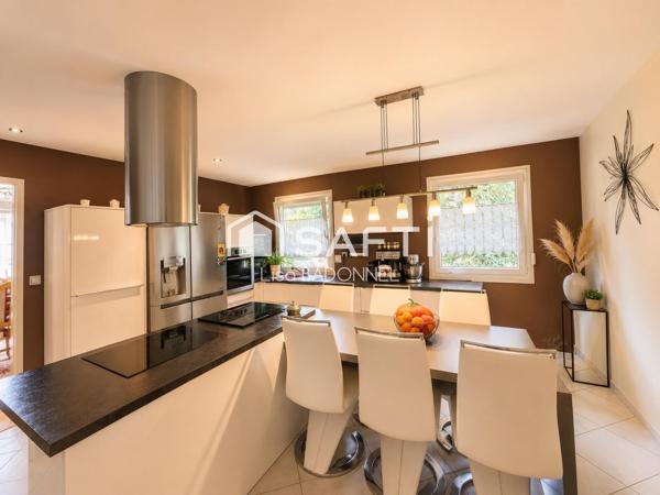 Maison familiale 6 chambres offrant de beaux volumes