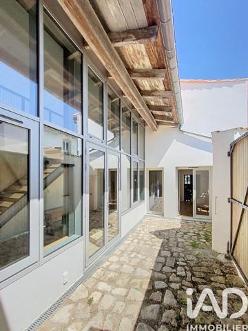 Maison à vendre 10 pièces 232 m² Sainte-Marie-de-Ré